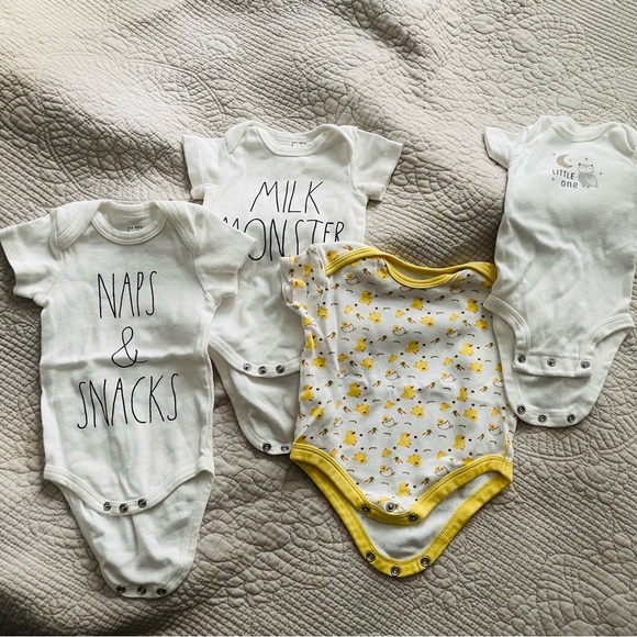 Four baby onesies - Picture 1 of 7